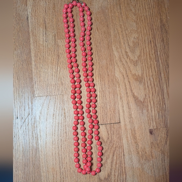 Vintage Signed "Oops A Daisy" Coral Necklace 🌸 Bold Beads & Whimsical Charm! - Picture 2 of 6